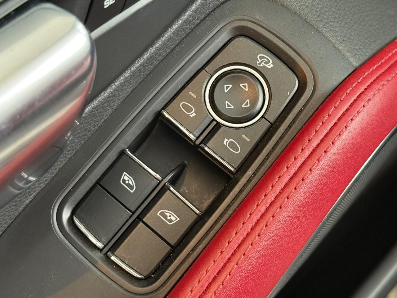 Porsche 718 Boxster Vehicle Image 19