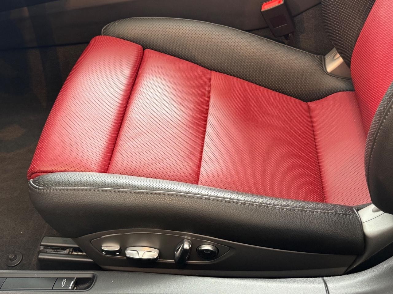 Porsche 718 Boxster Vehicle Image 20