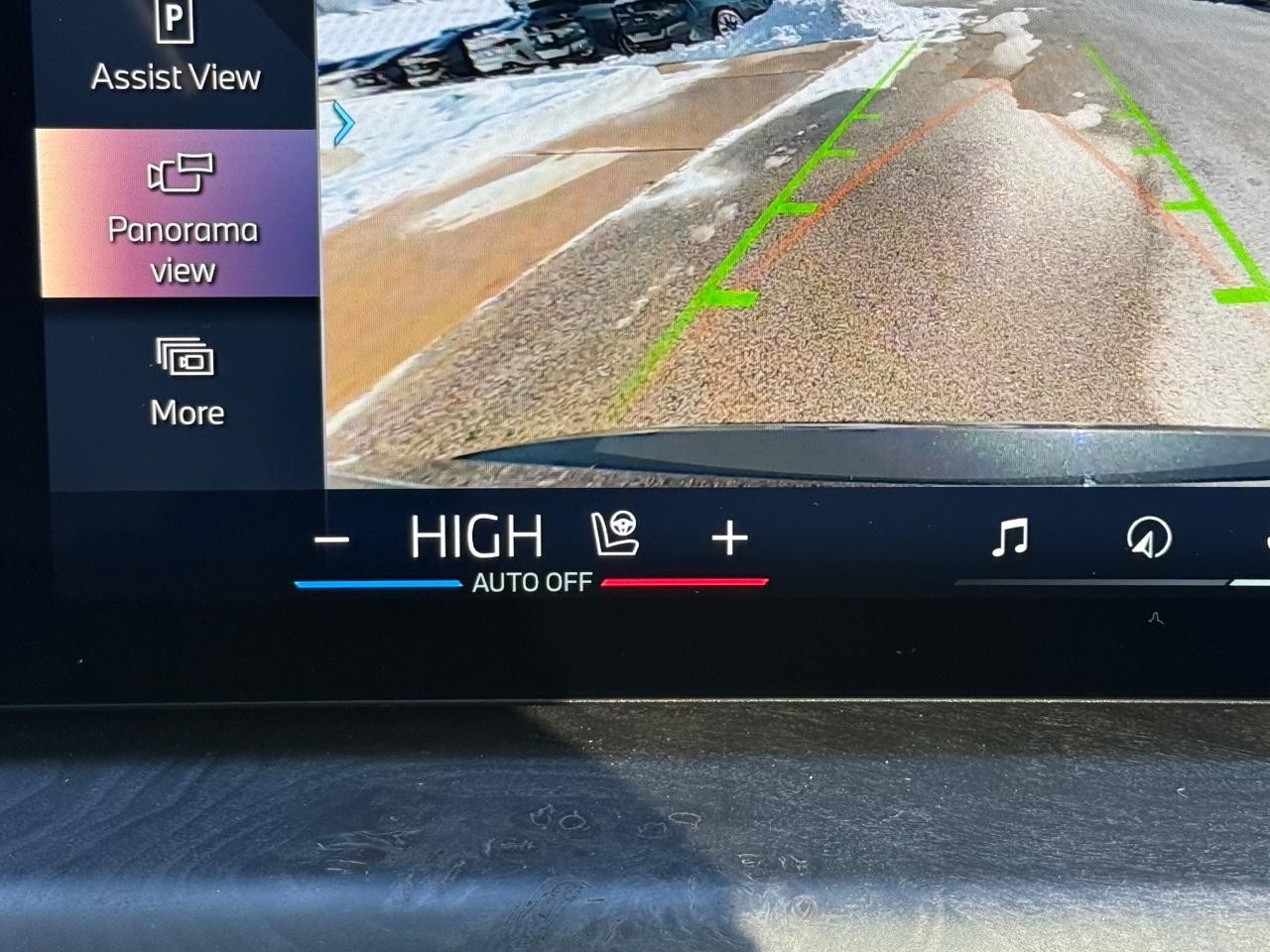 BMW X5 Vehicle Image 15