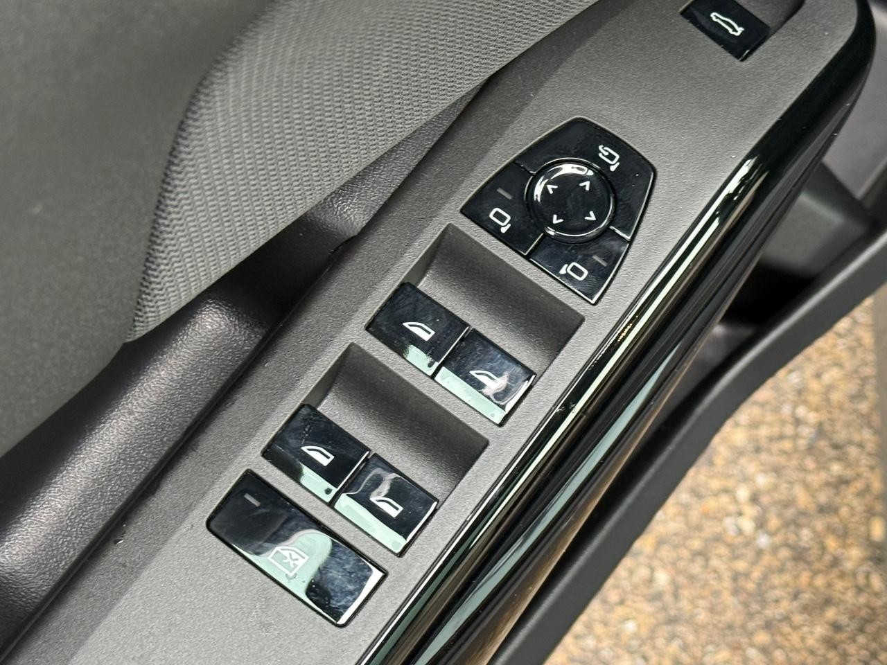 BMW X3 Vehicle Image 16