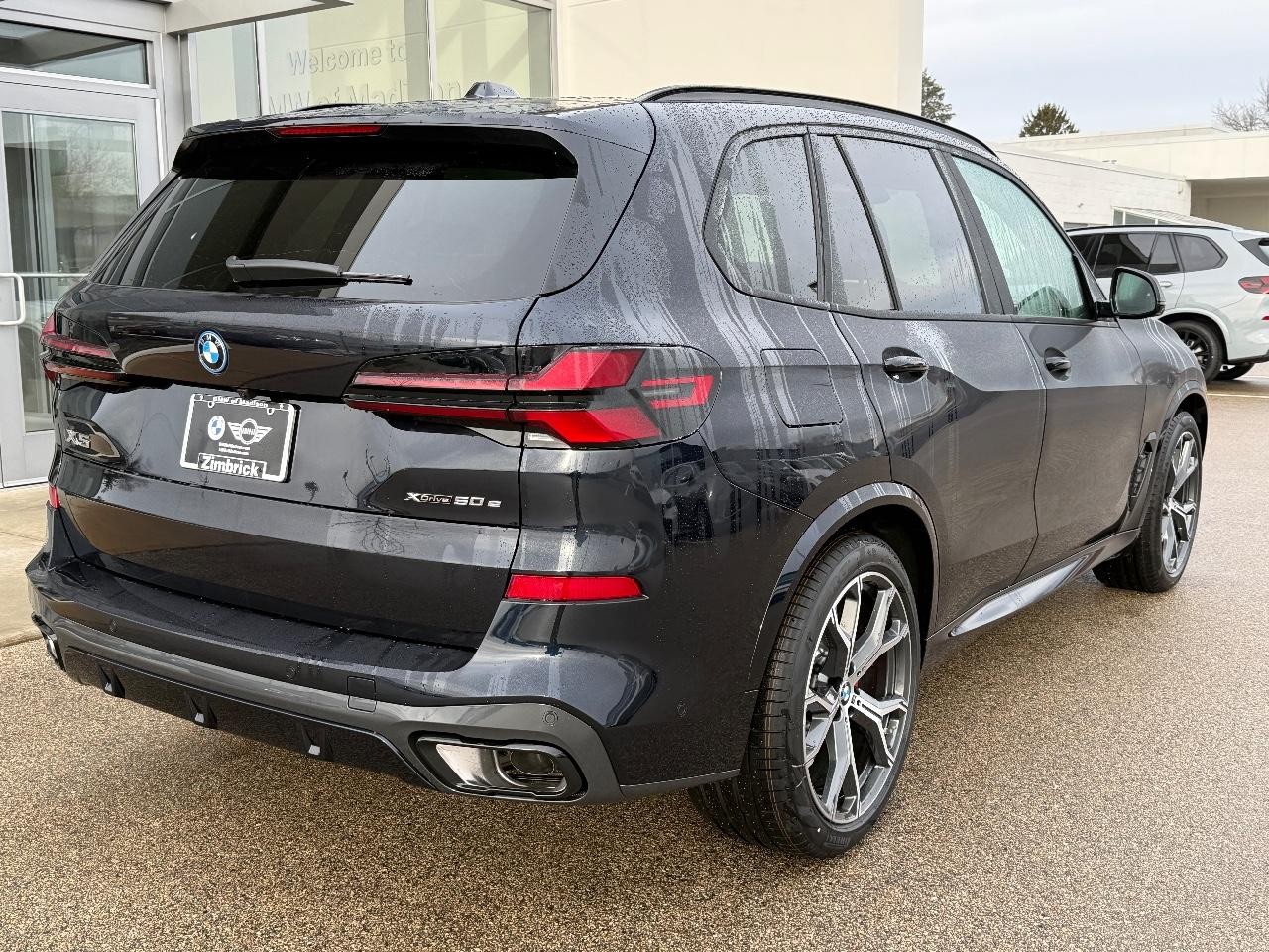 BMW X5 Vehicle Image 03