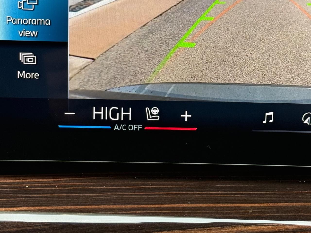 BMW X5 Vehicle Image 15