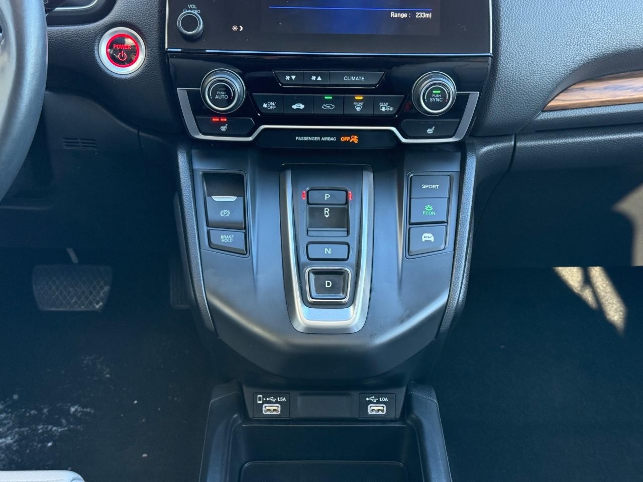 Honda CR-V Hybrid Vehicle Image 12