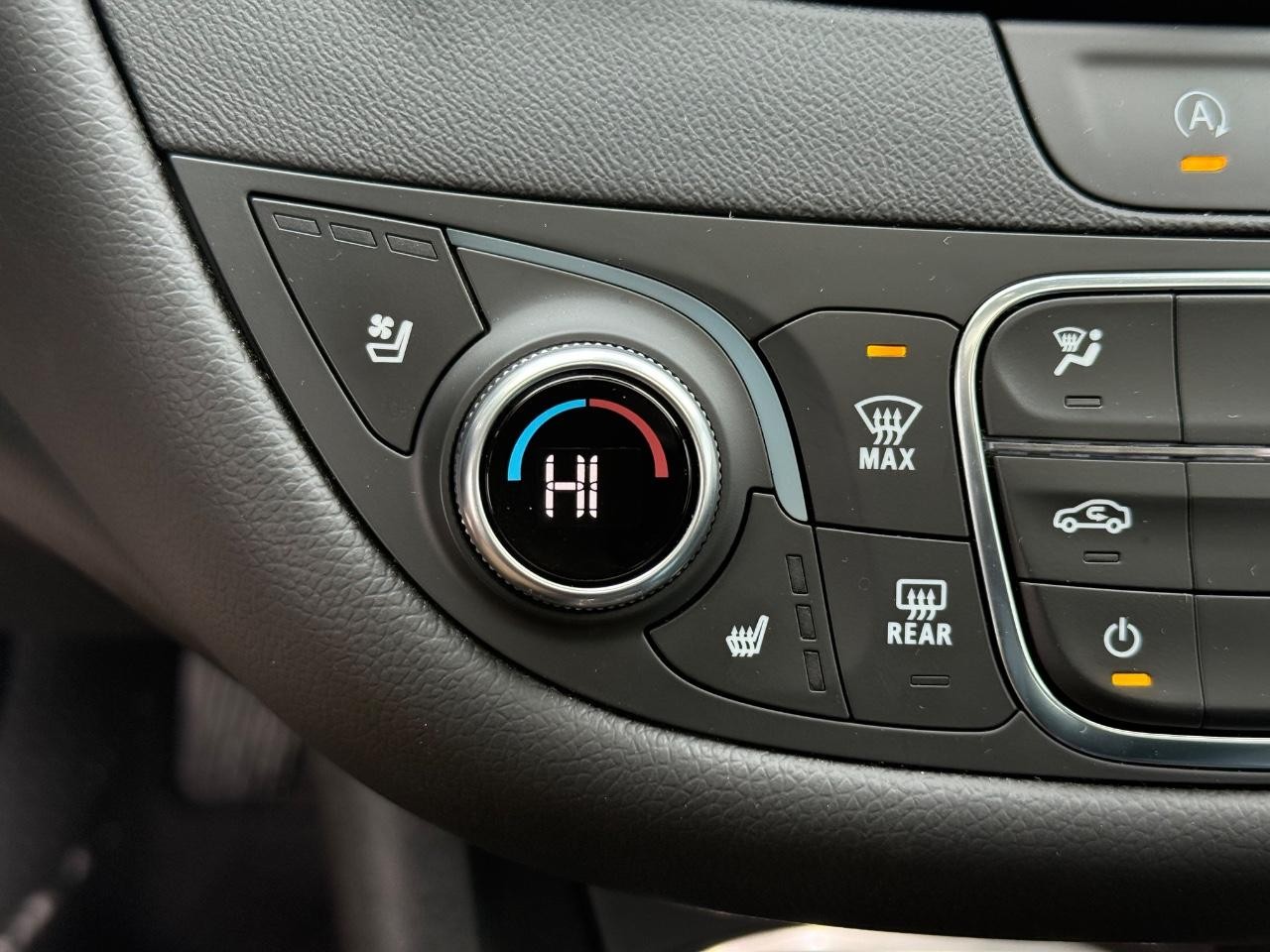 Chevrolet Malibu Vehicle Image 21