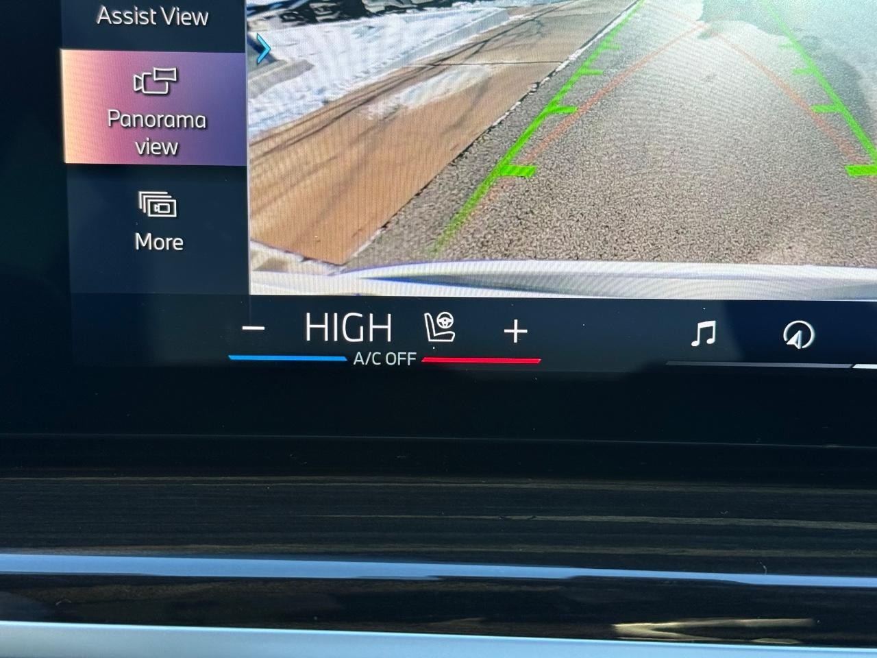 BMW X5 Vehicle Image 19