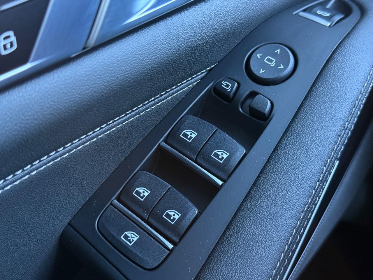 BMW X5 Vehicle Image 20