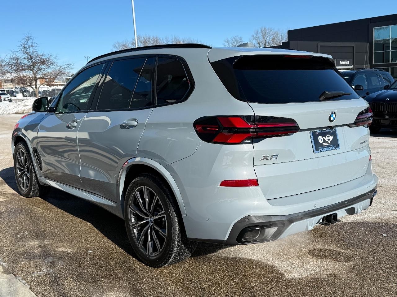BMW X5 Vehicle Image 05