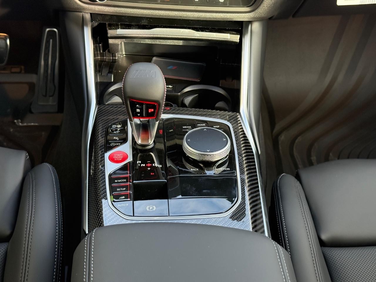 BMW M4 Vehicle Image 08