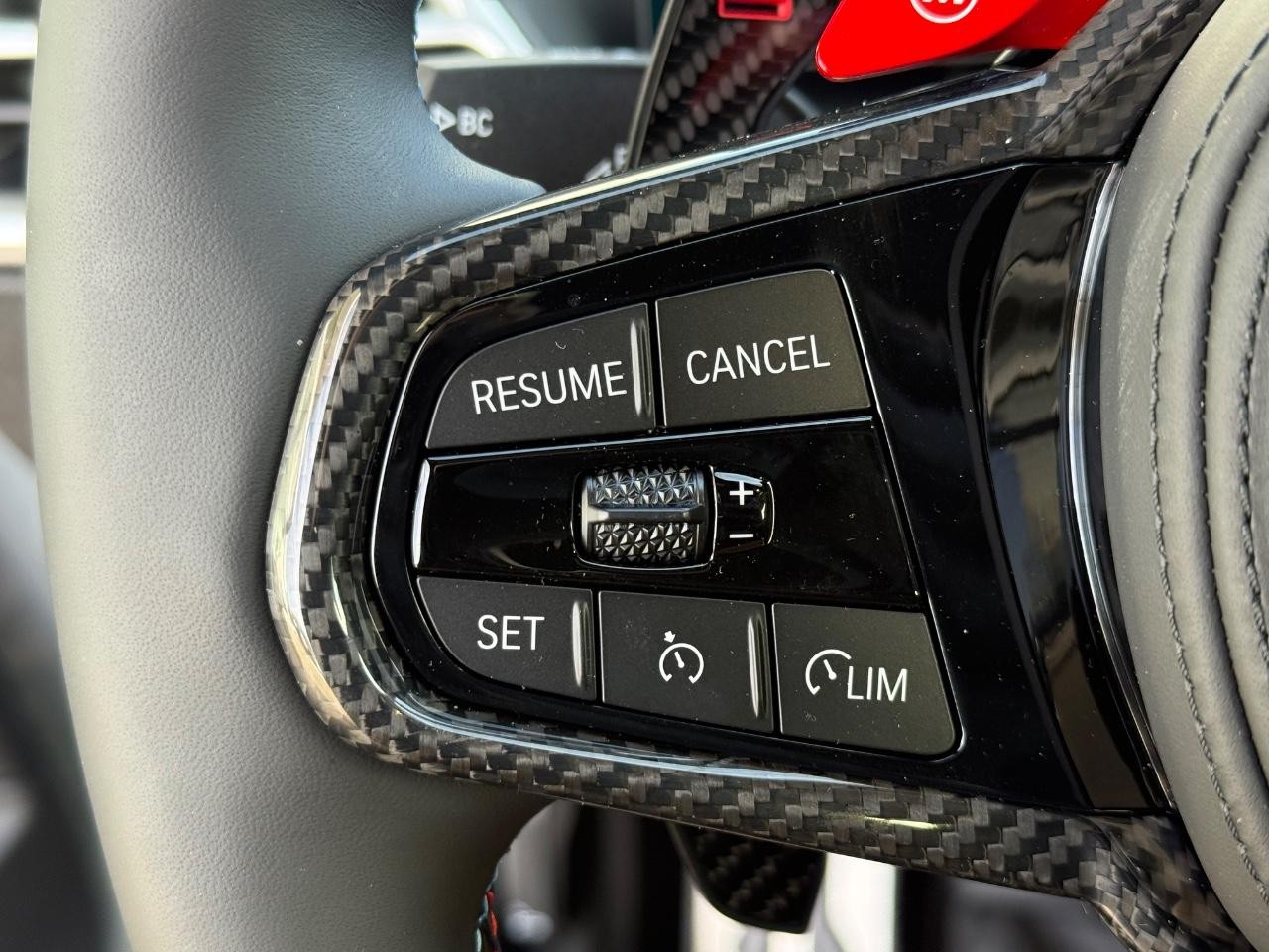 BMW M4 Vehicle Image 12