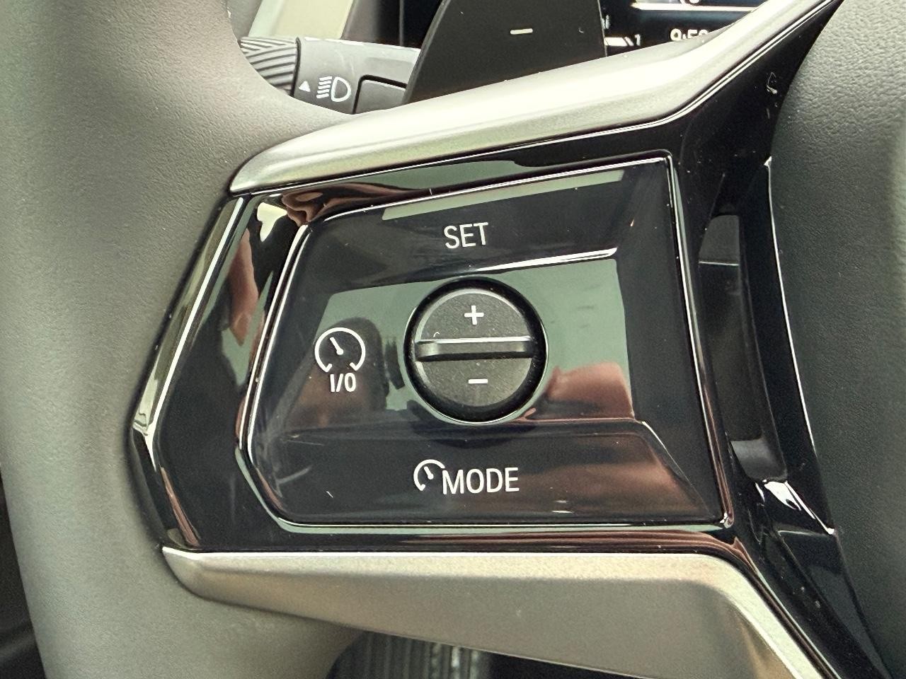 BMW X3 Vehicle Image 12