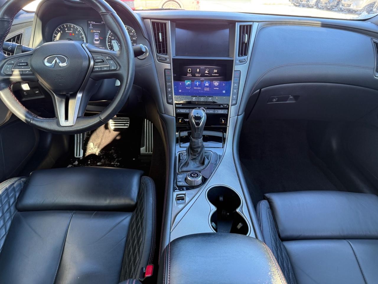 INFINITI Q50 Vehicle Image 10