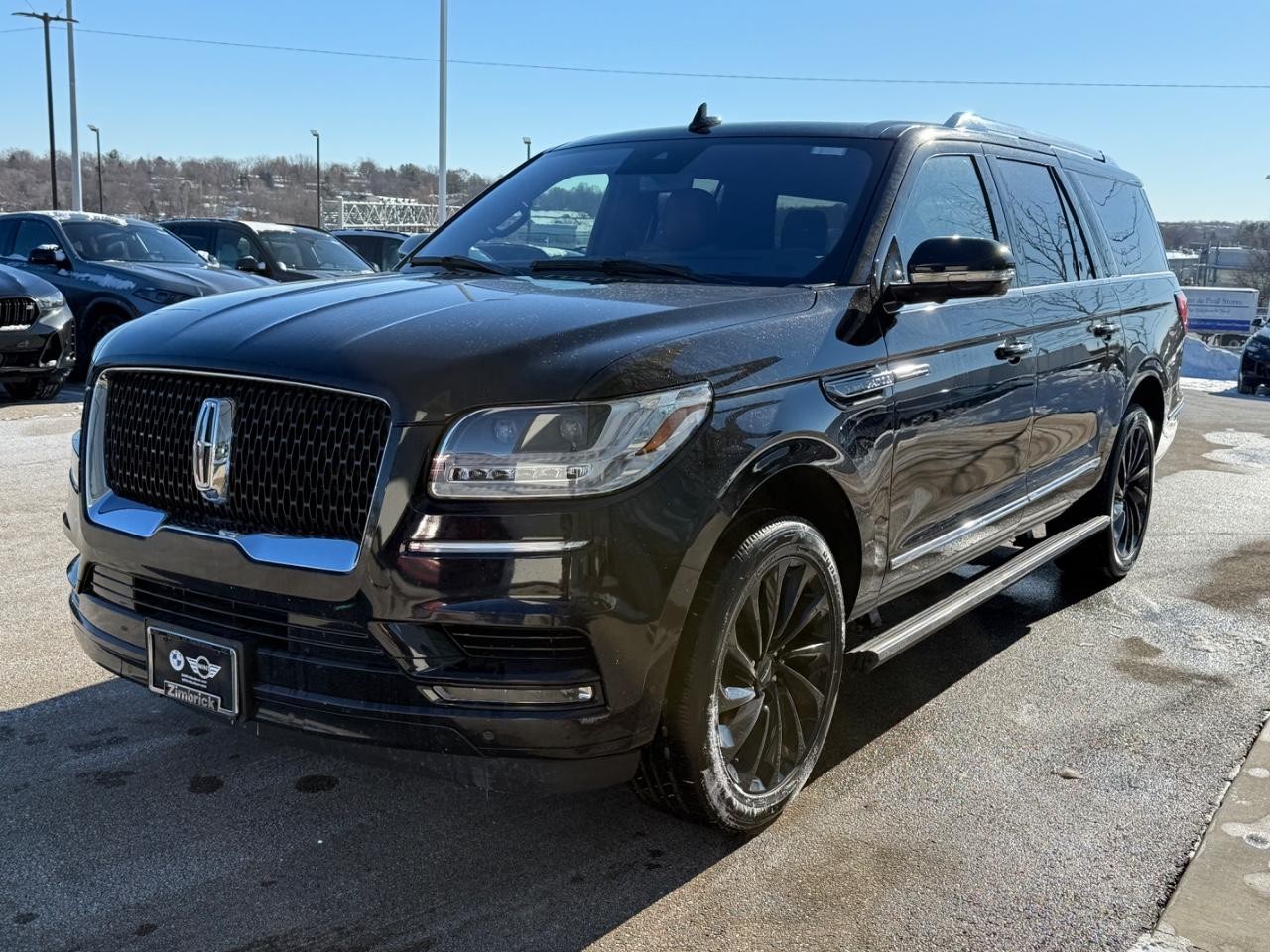 Lincoln Navigator L Vehicle Image 07