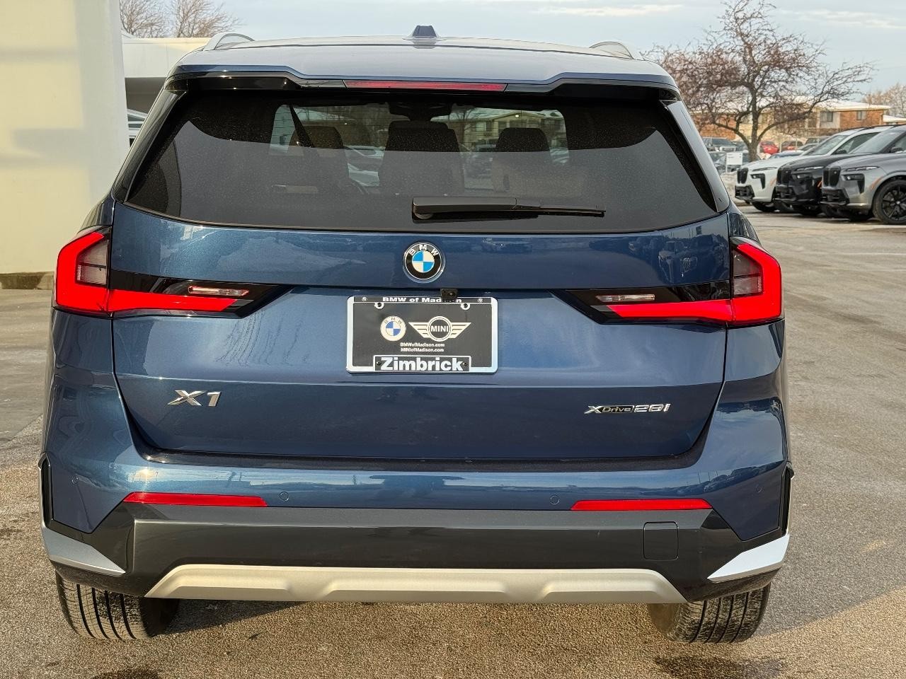 BMW X1 Vehicle Image 04