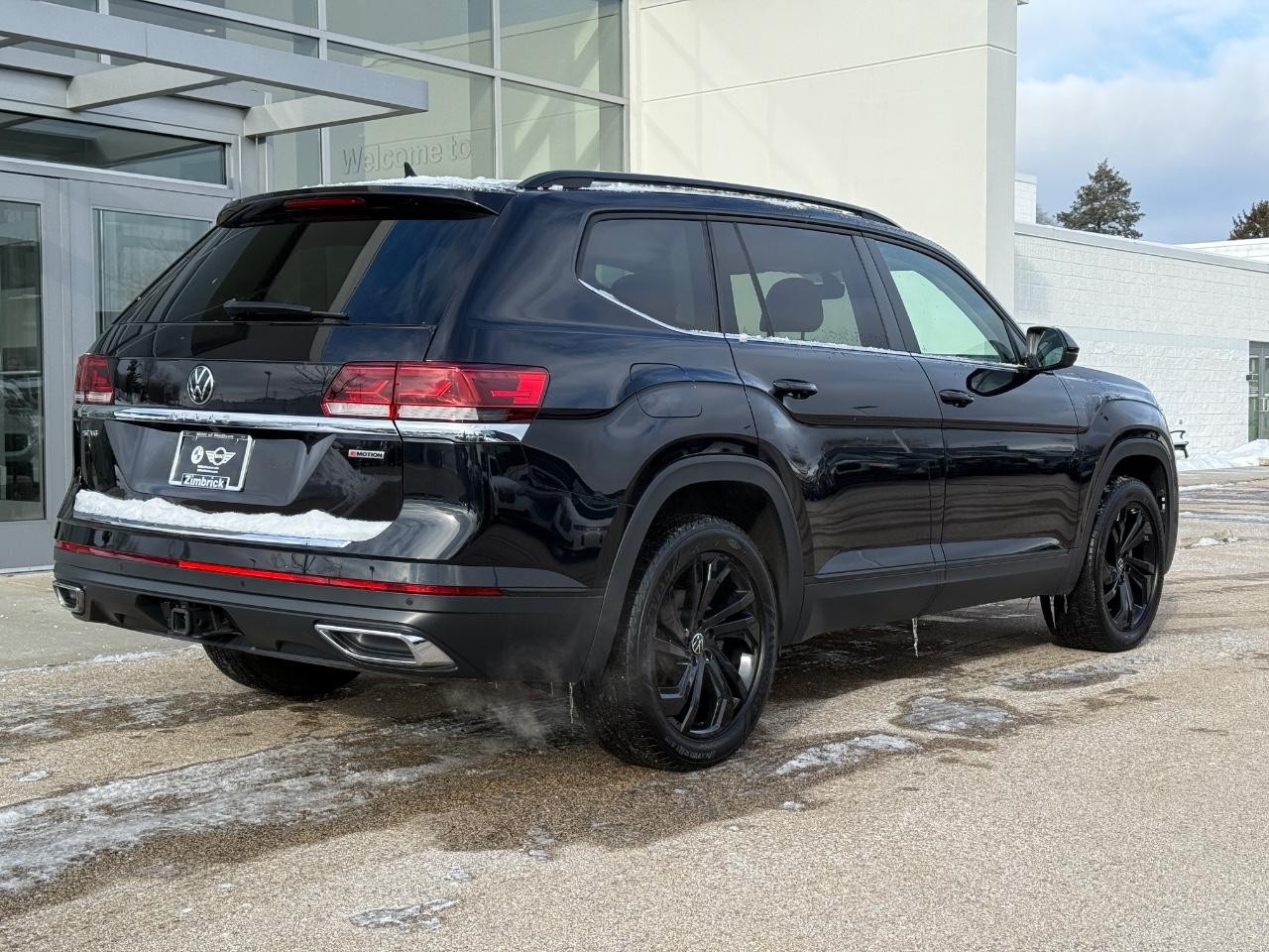 Volkswagen Atlas Vehicle Image 03