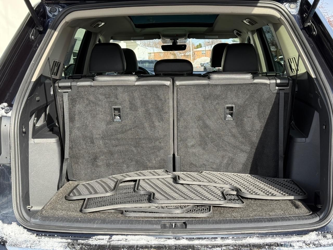 Volkswagen Atlas Vehicle Image 06