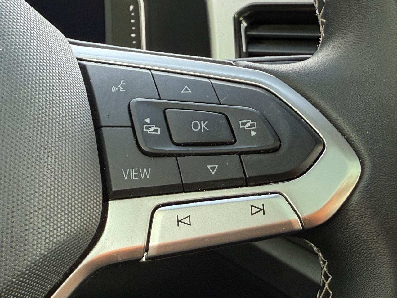 Volkswagen Atlas Vehicle Image 16