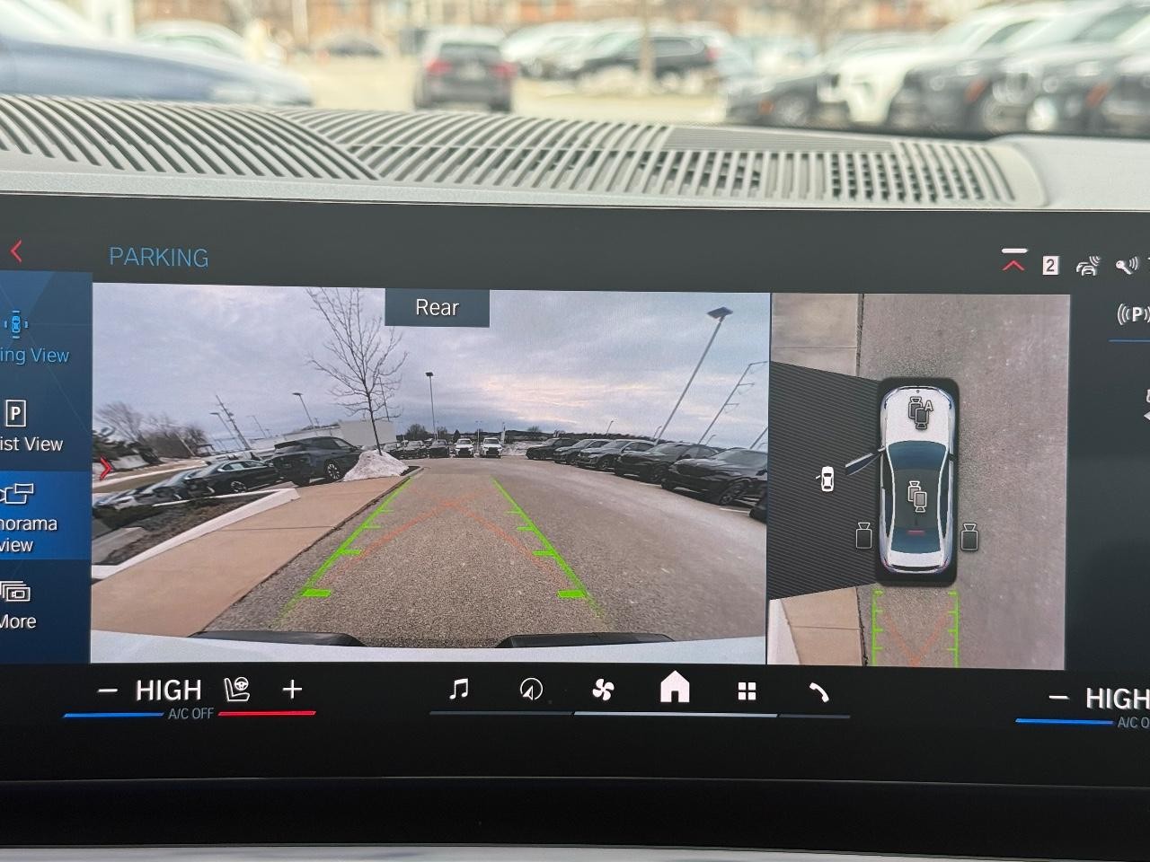 BMW M5 Vehicle Image 18