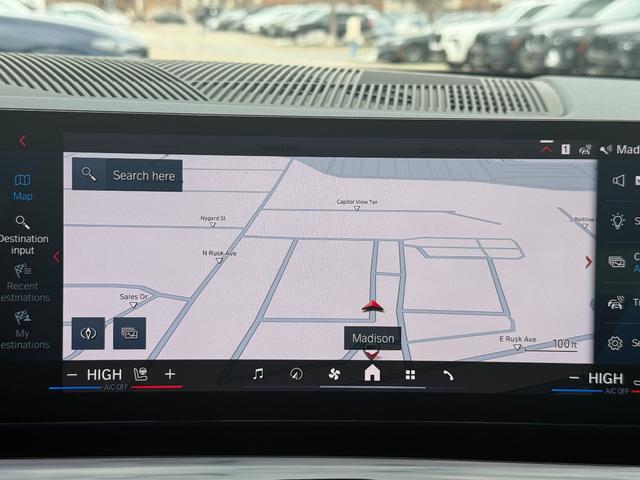 BMW M5 Vehicle Image 22