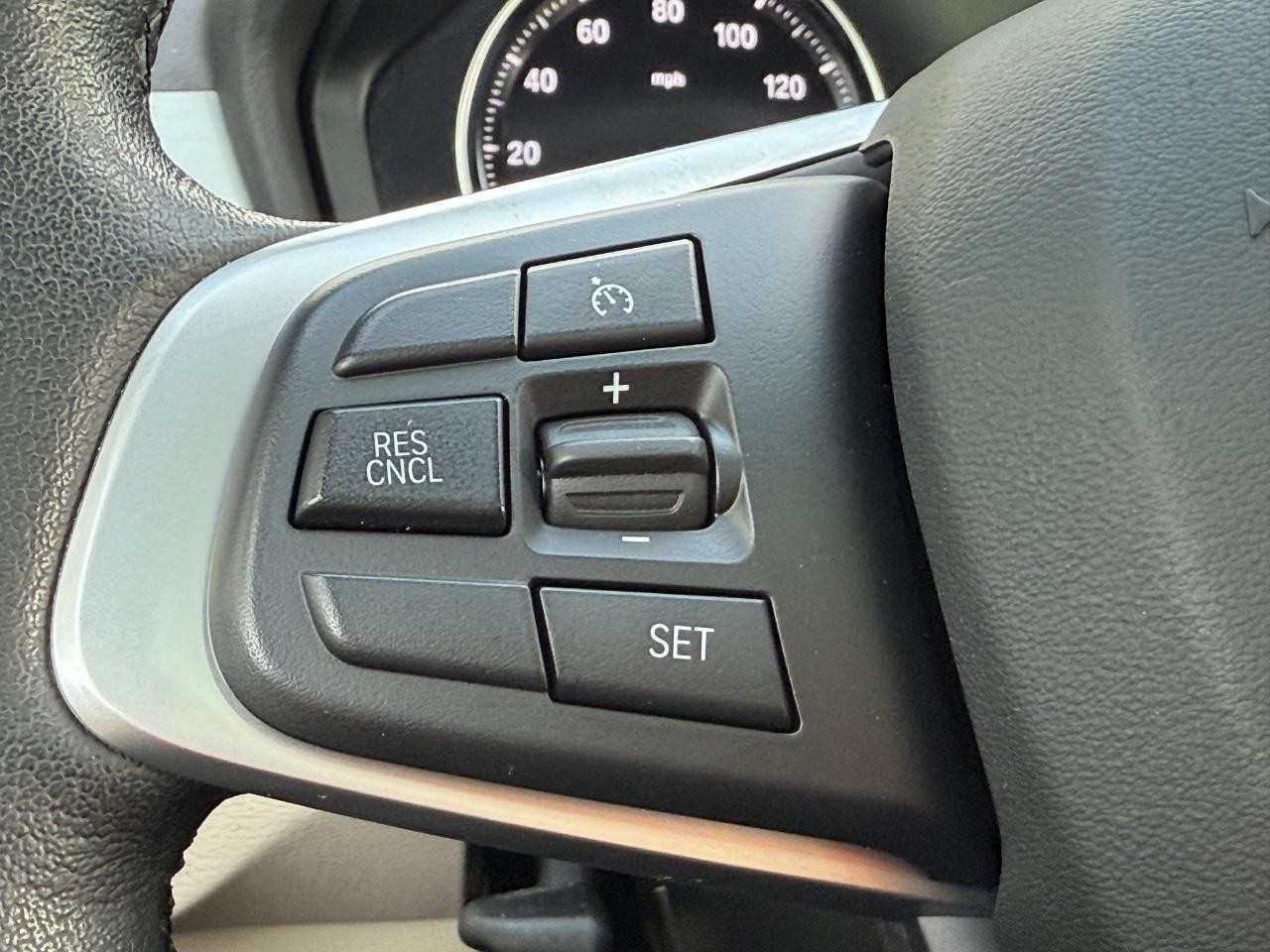 BMW X1 Vehicle Image 14