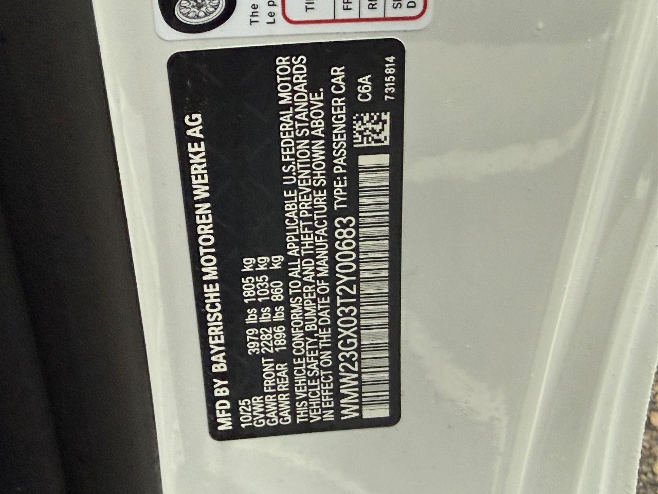 MINI Convertible Vehicle Image 17