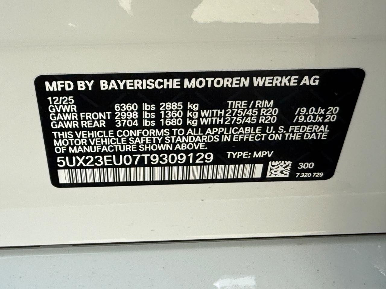 BMW X5 Vehicle Image 18