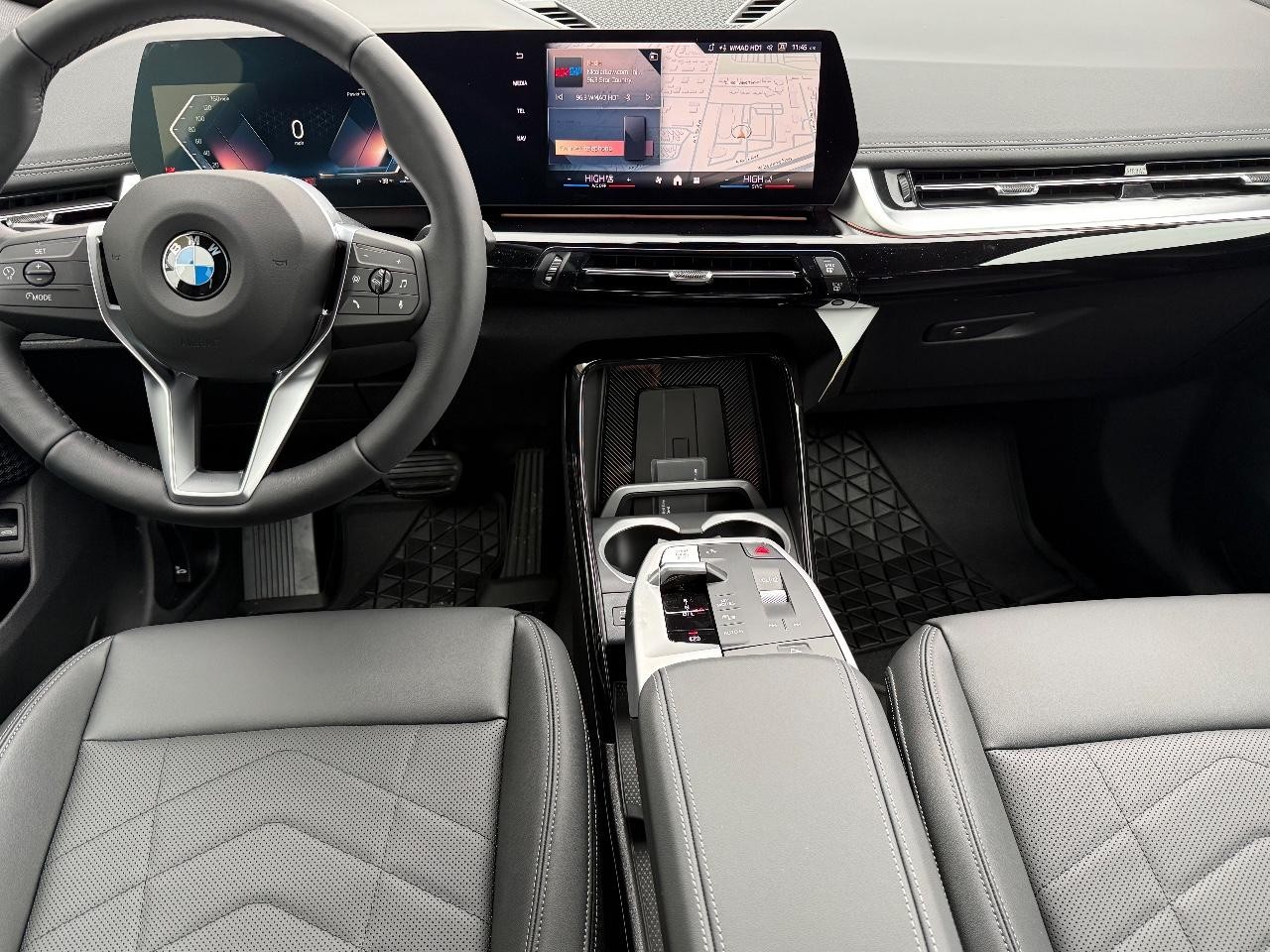 BMW X1 Vehicle Image 06