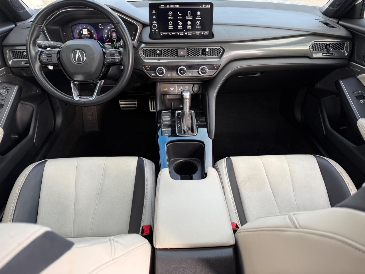 Acura Integra Vehicle Image 14