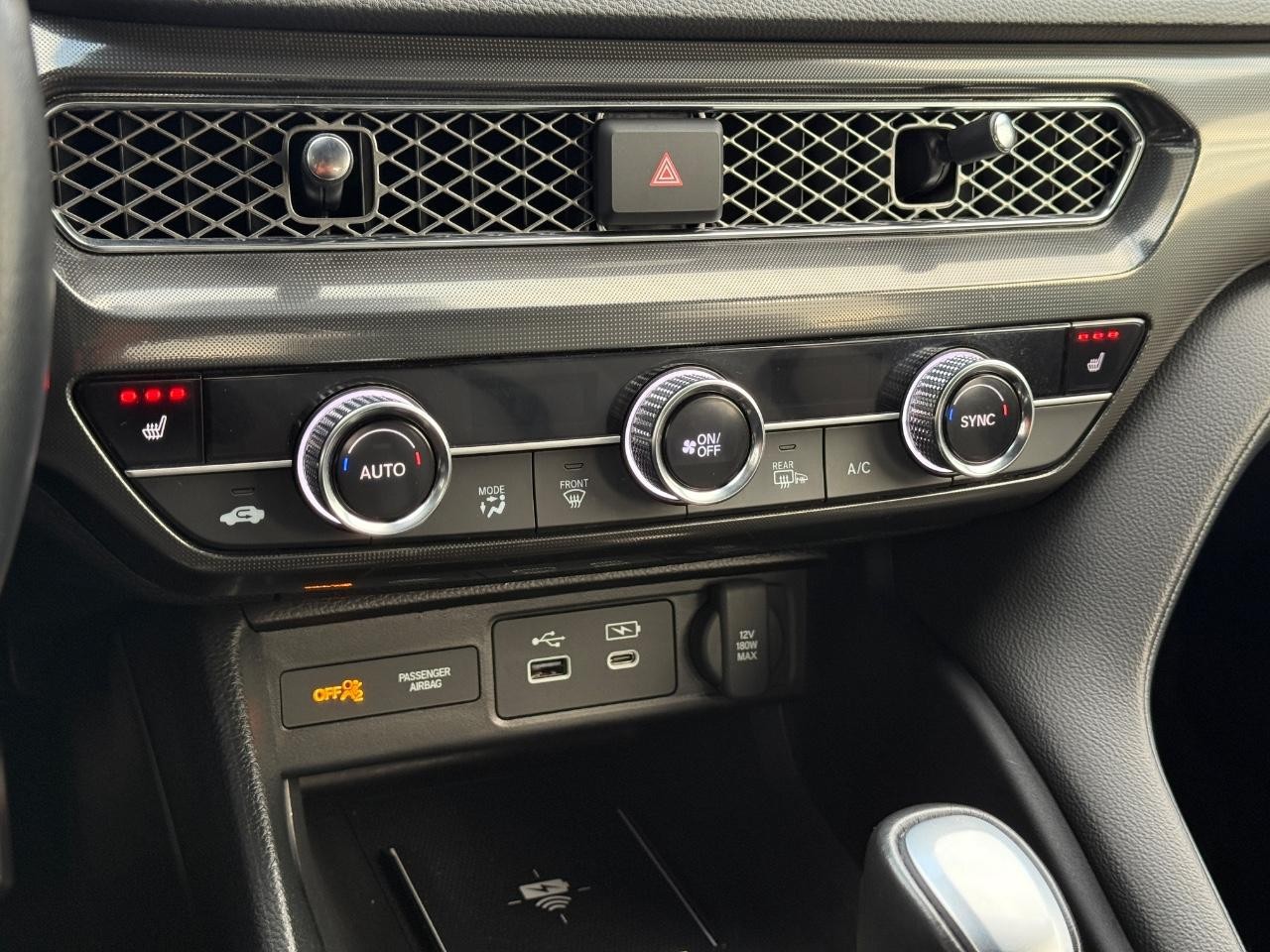 Acura Integra Vehicle Image 21