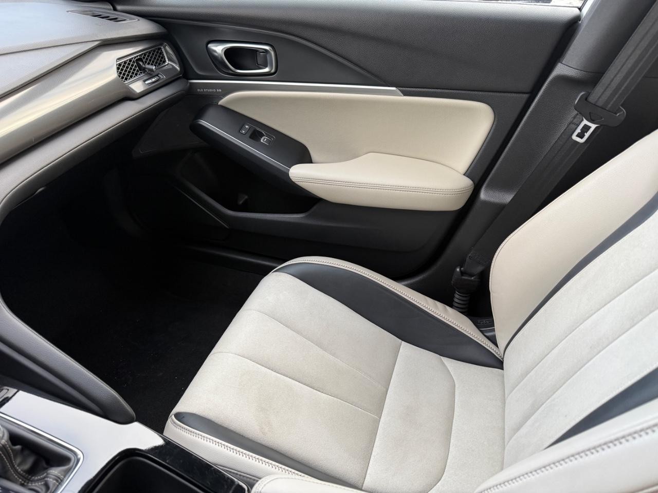 Acura Integra Vehicle Image 25