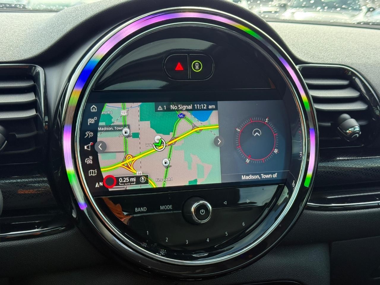 MINI Clubman Vehicle Image 16