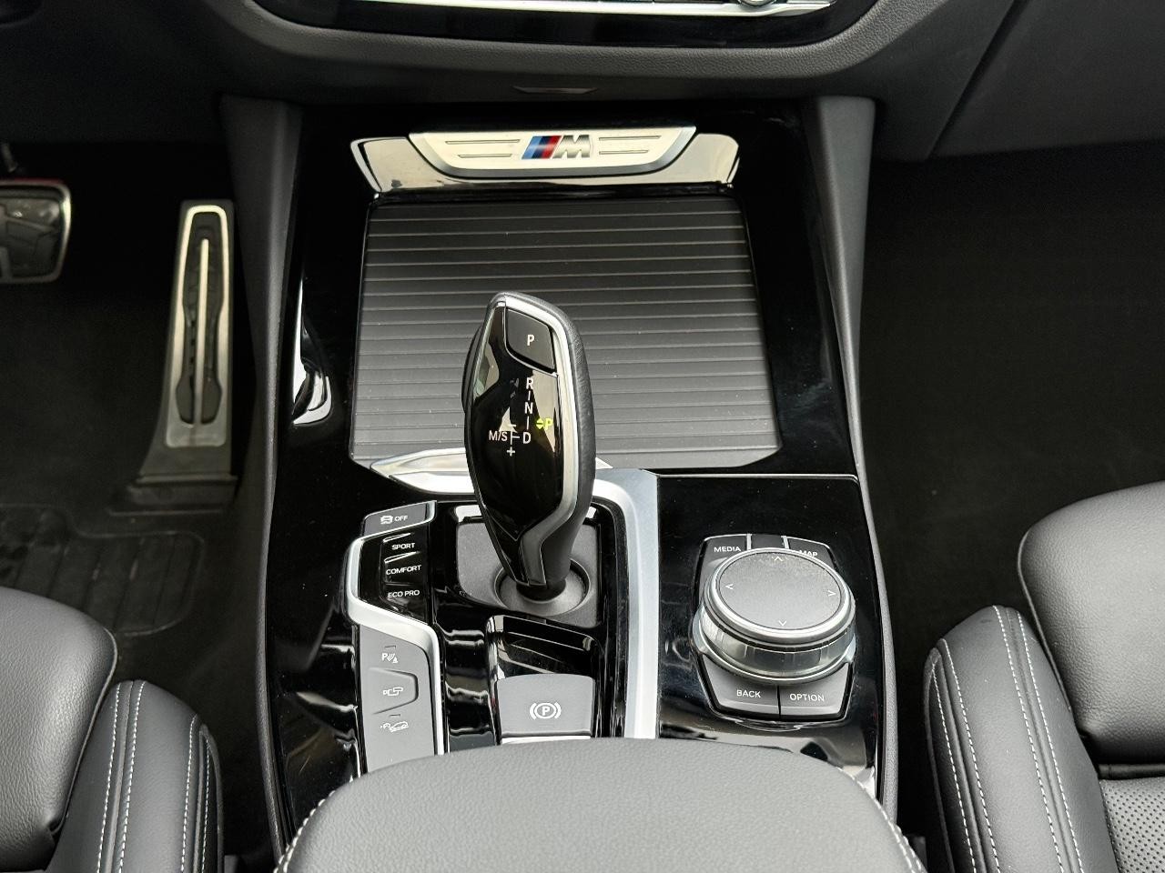 BMW X3 Vehicle Image 12