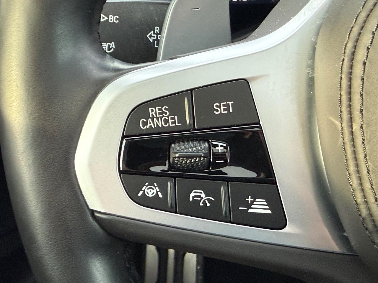 BMW X3 Vehicle Image 16