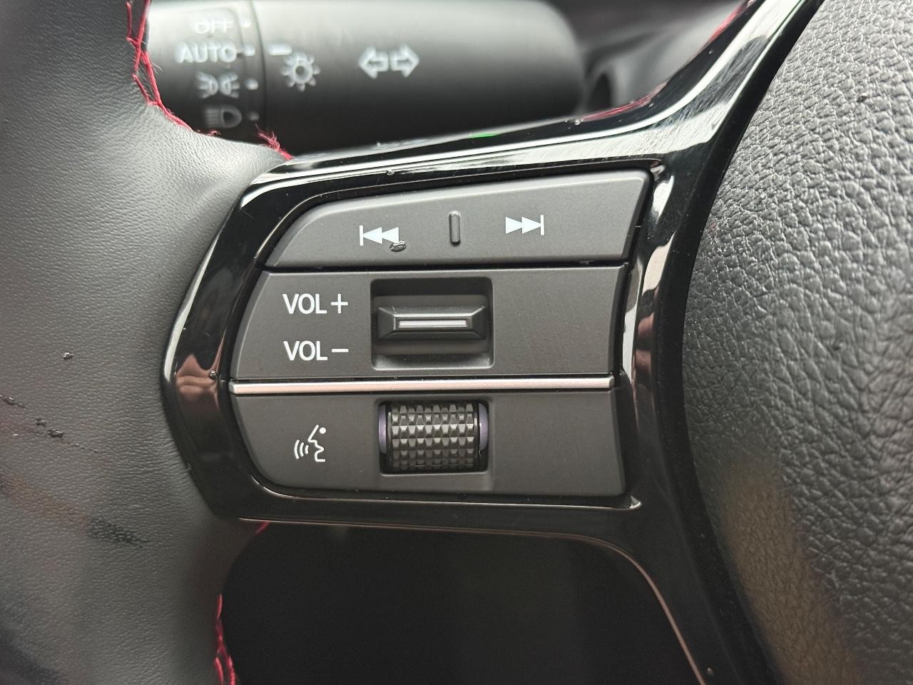 Honda Civic Si Vehicle Image 16