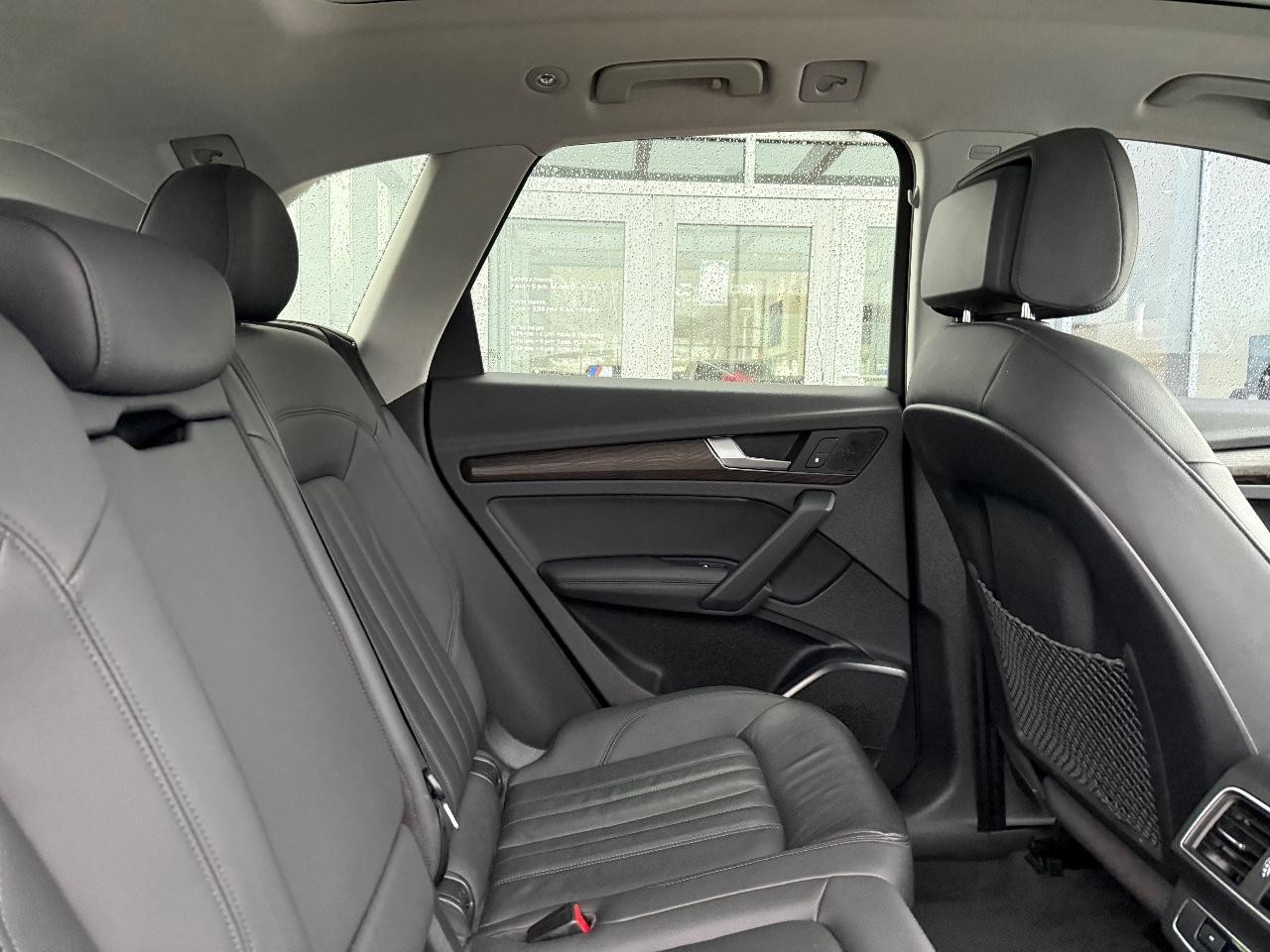 Audi Q5 Vehicle Image 09