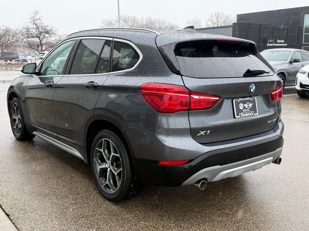 BMW X1 Vehicle Image 05