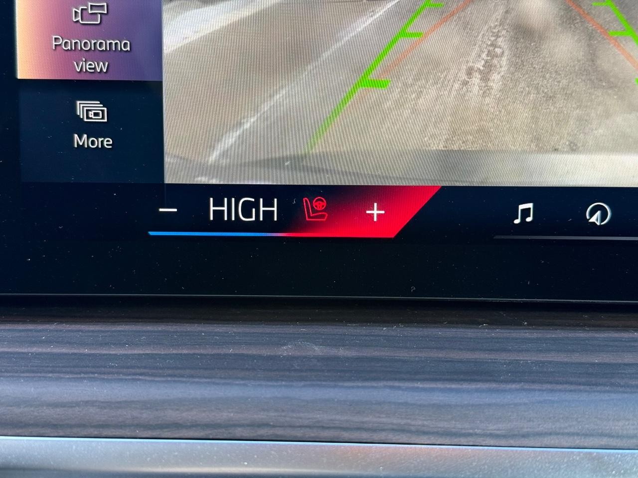 BMW X5 Vehicle Image 15