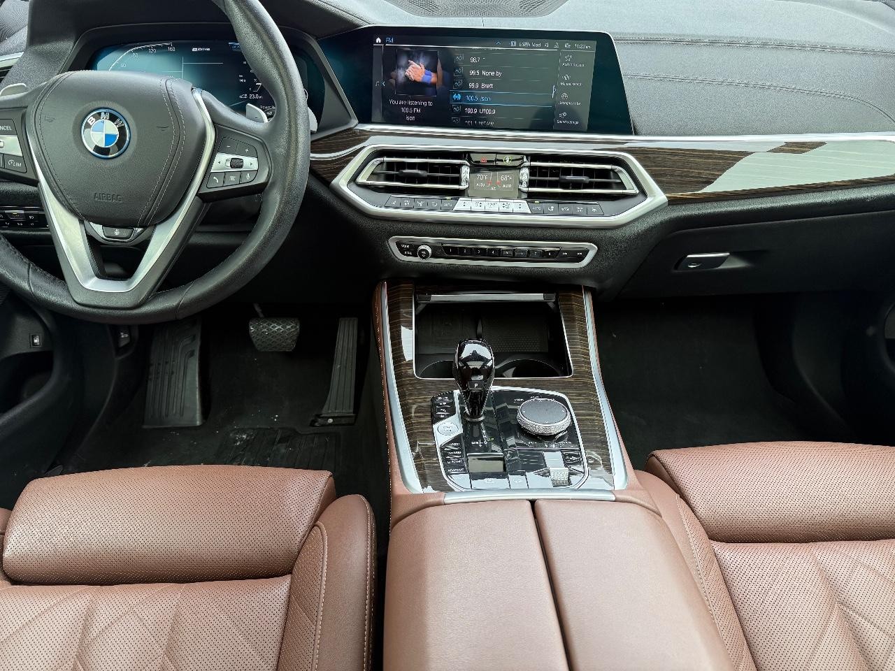 BMW X5 Vehicle Image 11