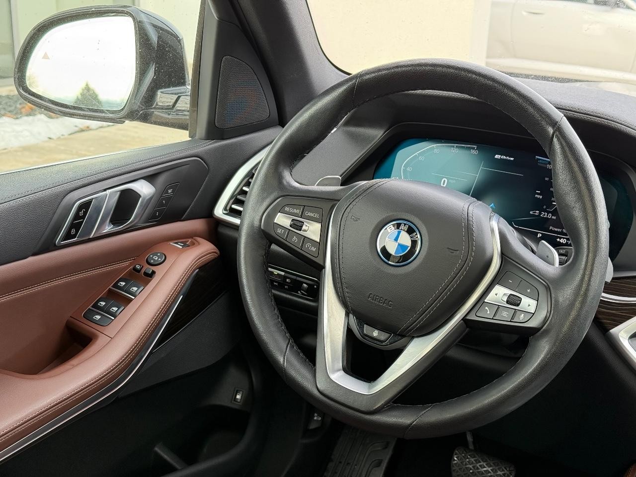 BMW X5 Vehicle Image 14