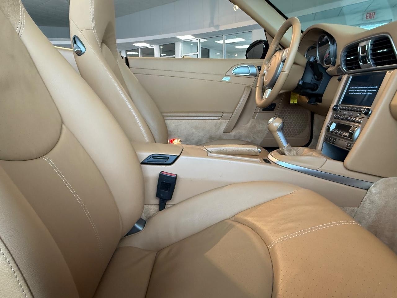 Porsche 911 Vehicle Image 09