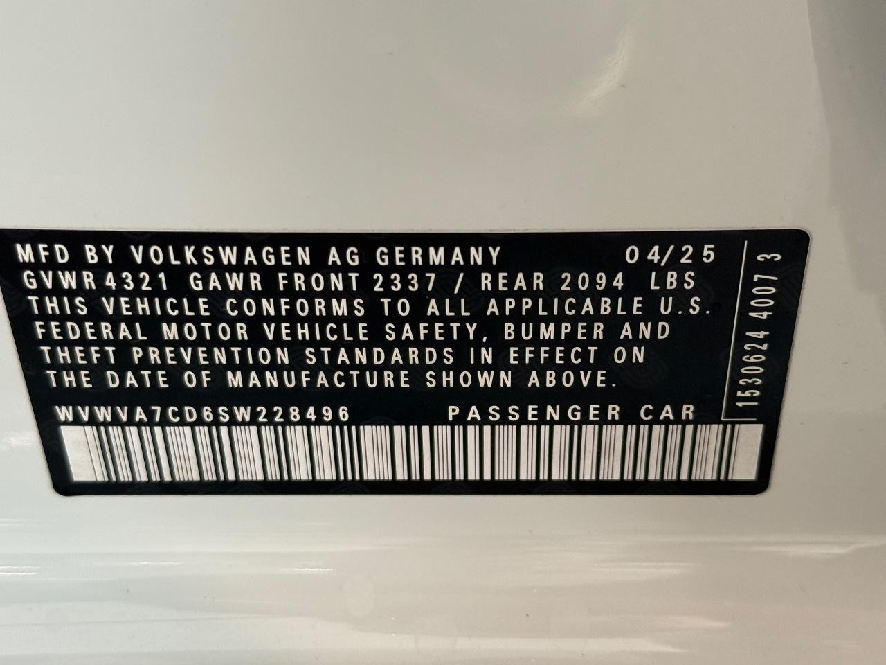 Volkswagen Golf GTI Vehicle Image 20