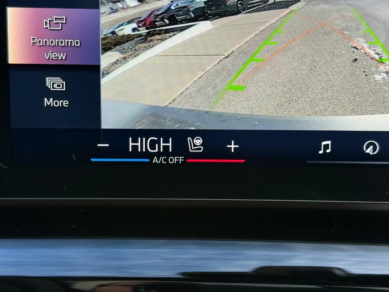 BMW 5 Series Vehicle Image 14