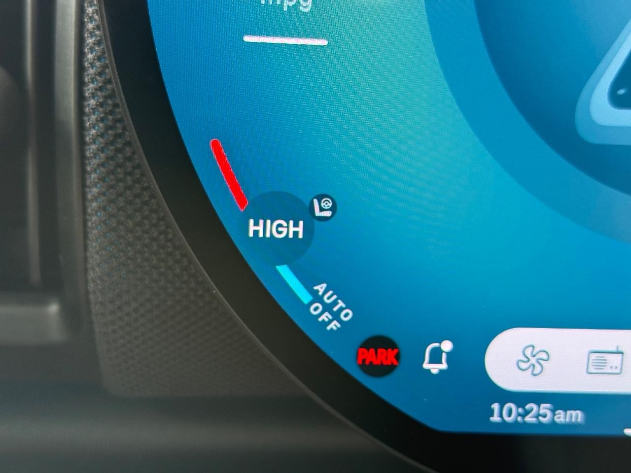 MINI Convertible Vehicle Image 14