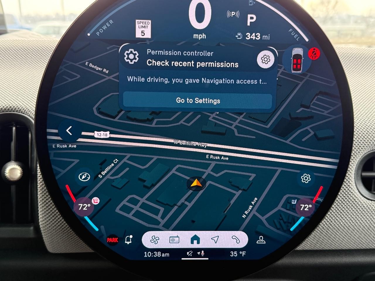 MINI Convertible Vehicle Image 13