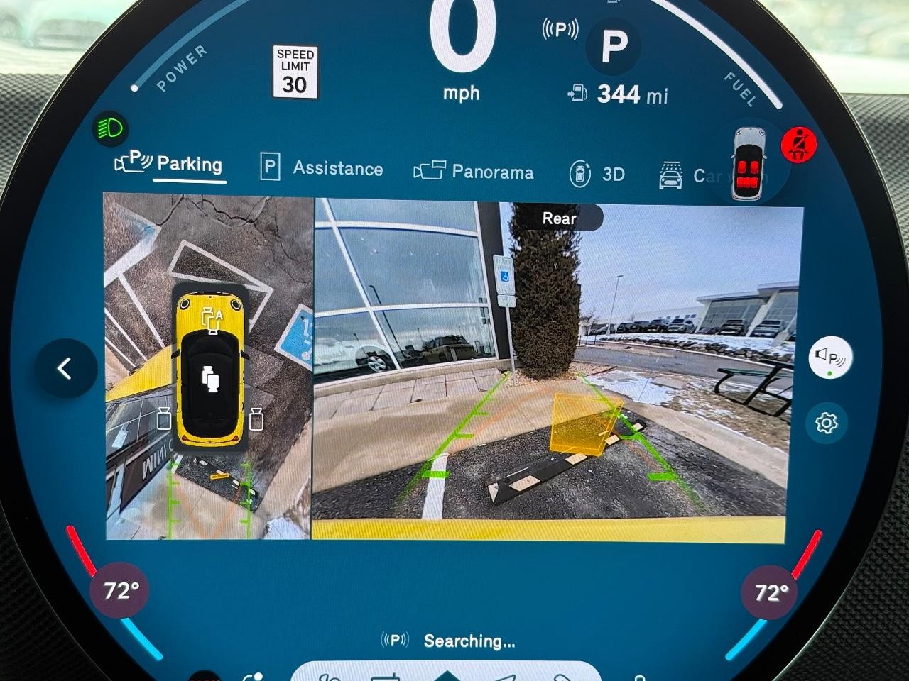 MINI Hardtop 4 Door Vehicle Image 12