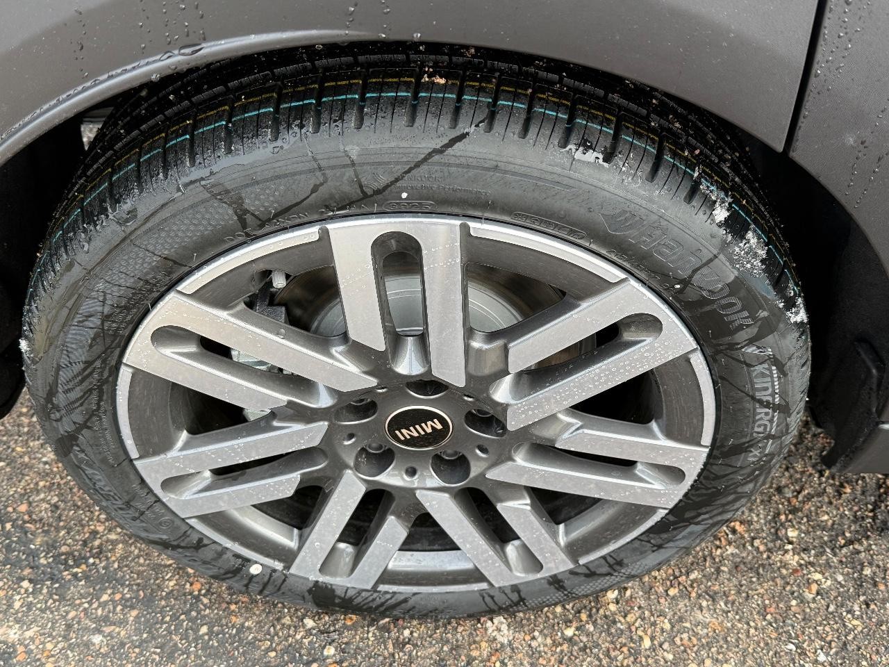 MINI Hardtop 4 Door Vehicle Image 03