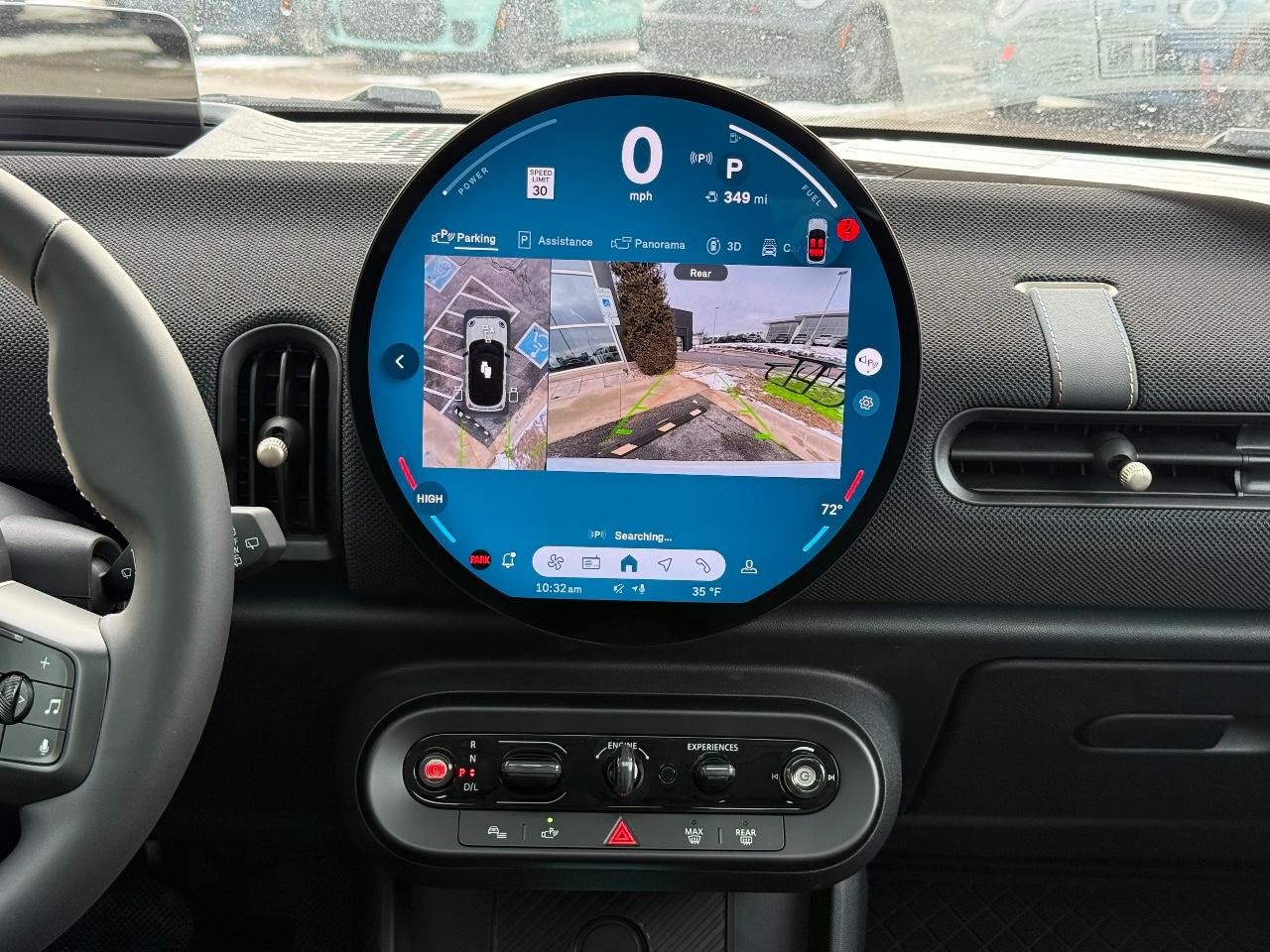 MINI Hardtop 4 Door Vehicle Image 06