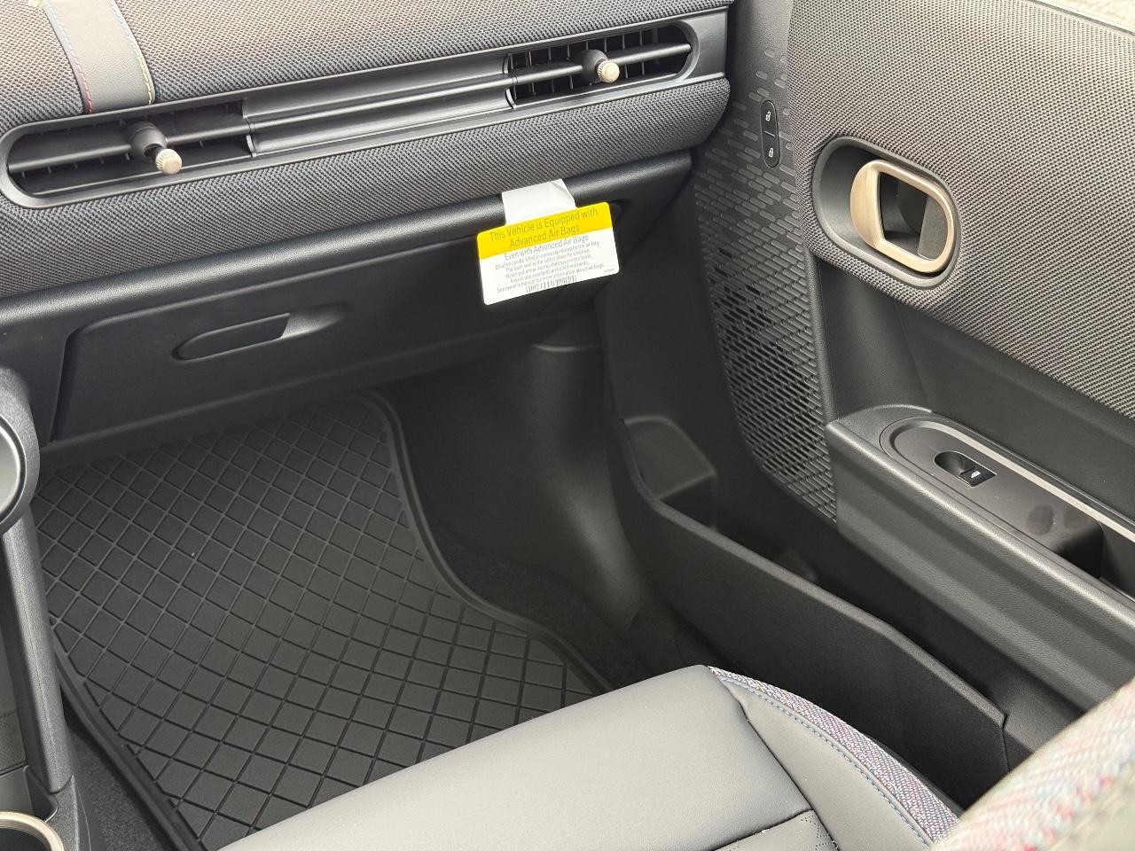 MINI Hardtop 4 Door Vehicle Image 08