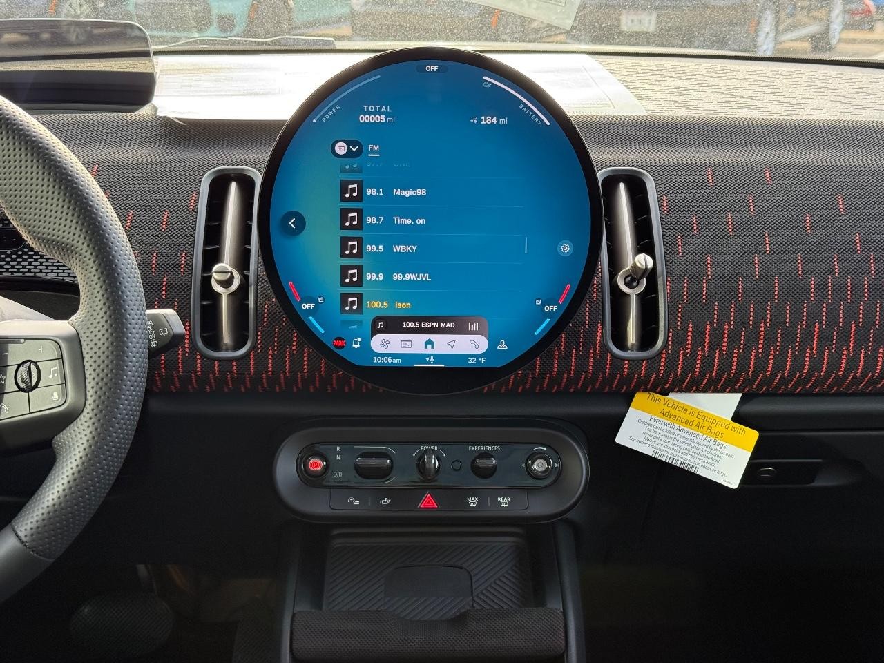 MINI Countryman Vehicle Image 07