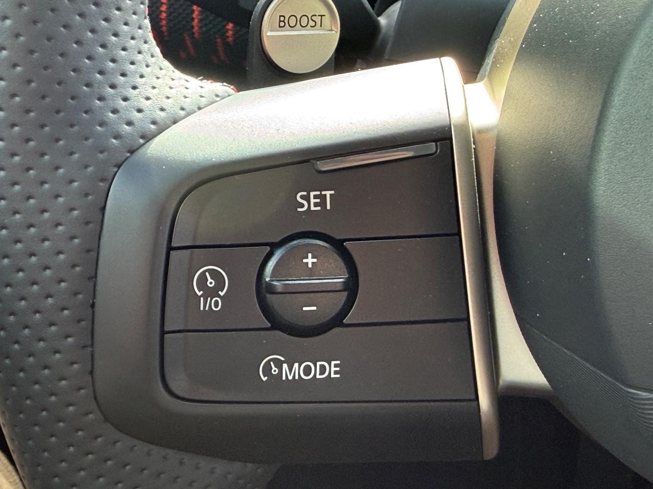 MINI Countryman Vehicle Image 10