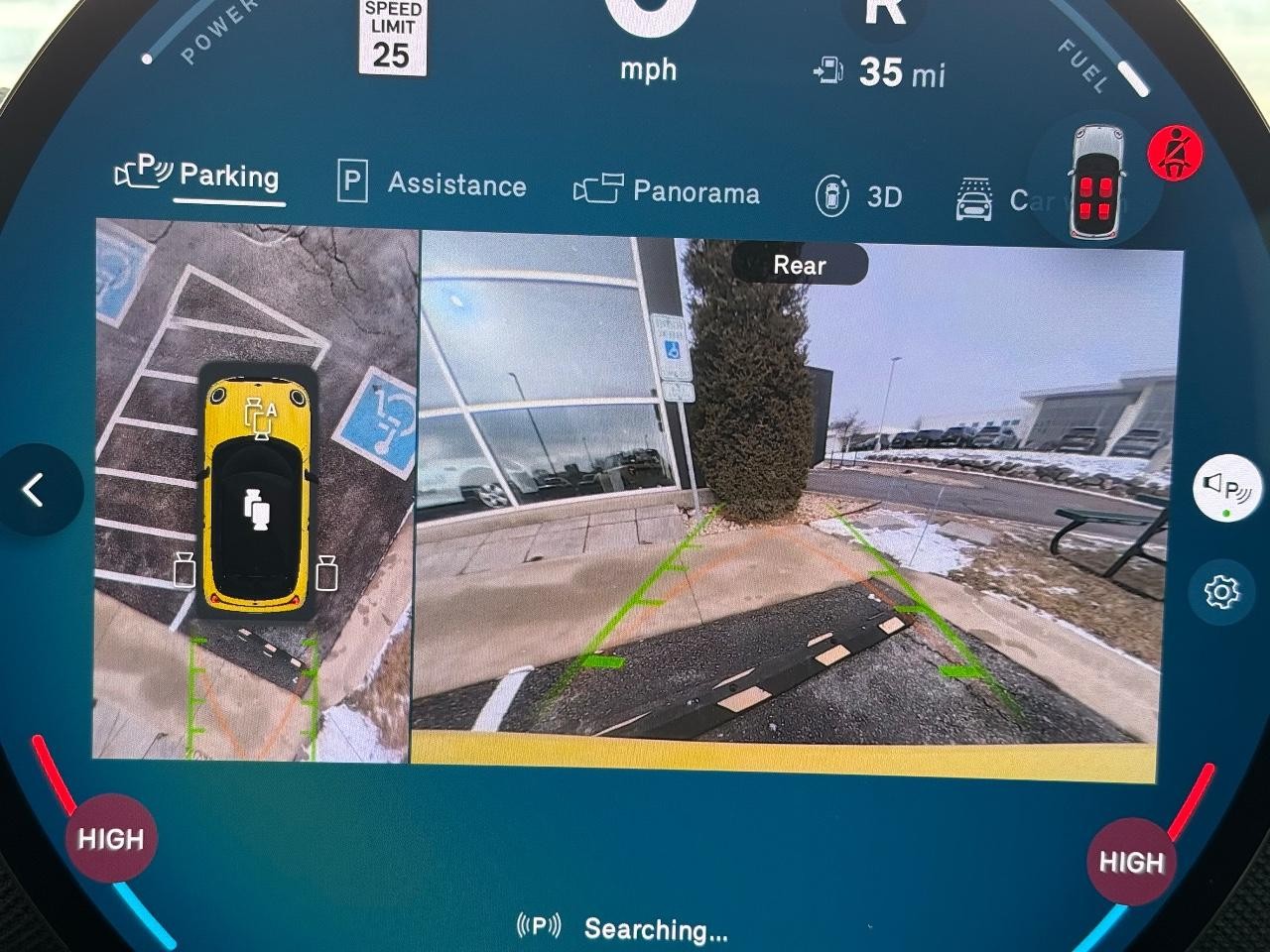 MINI Hardtop 2 Door Vehicle Image 12